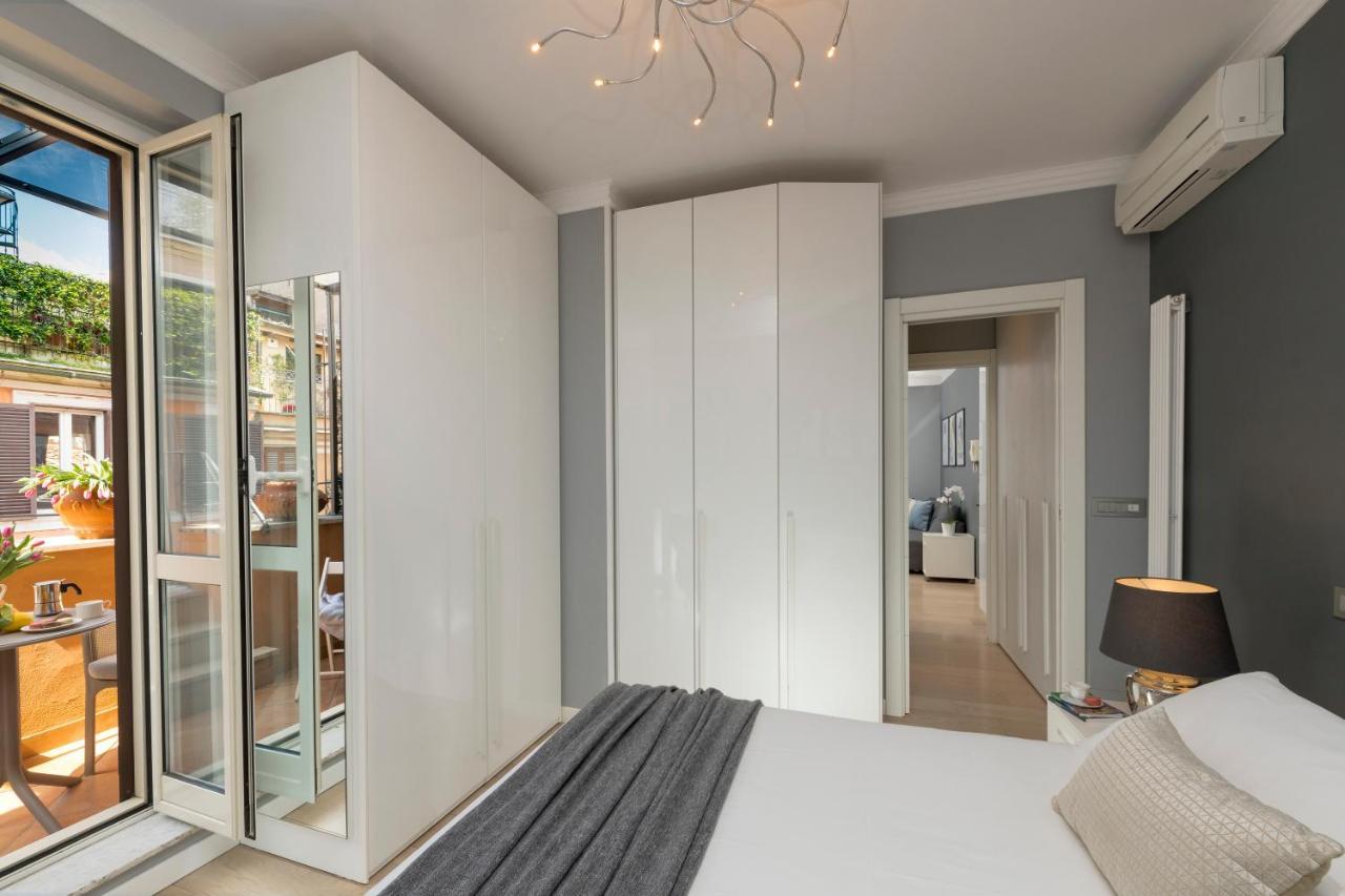 Lovely Spanish Steps With Balcony Apartment *